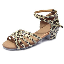 Load image into Gallery viewer, High quality low heel dance shoes, suitable for children, girls with Latin dances